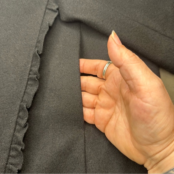 Ann Taylor Petite Black Double Breasted Ruffled Funnel Neck Coat/Blazer SzMP - Picture 5 of 10